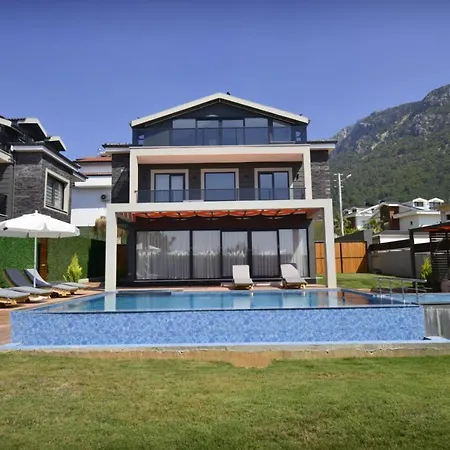 Luxury Life Villas 别墅 *