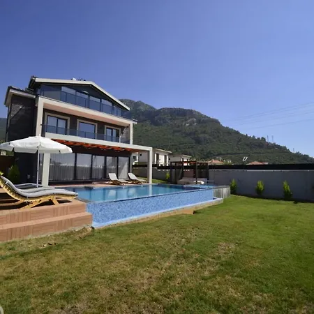 别墅 Luxury Life Villas 费特希耶