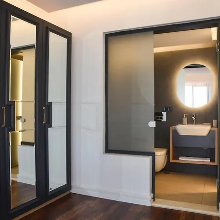 Luxury Life Villas 别墅